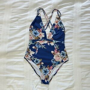 Cupshe Blue and Pink Floral One Piece Swimsuit